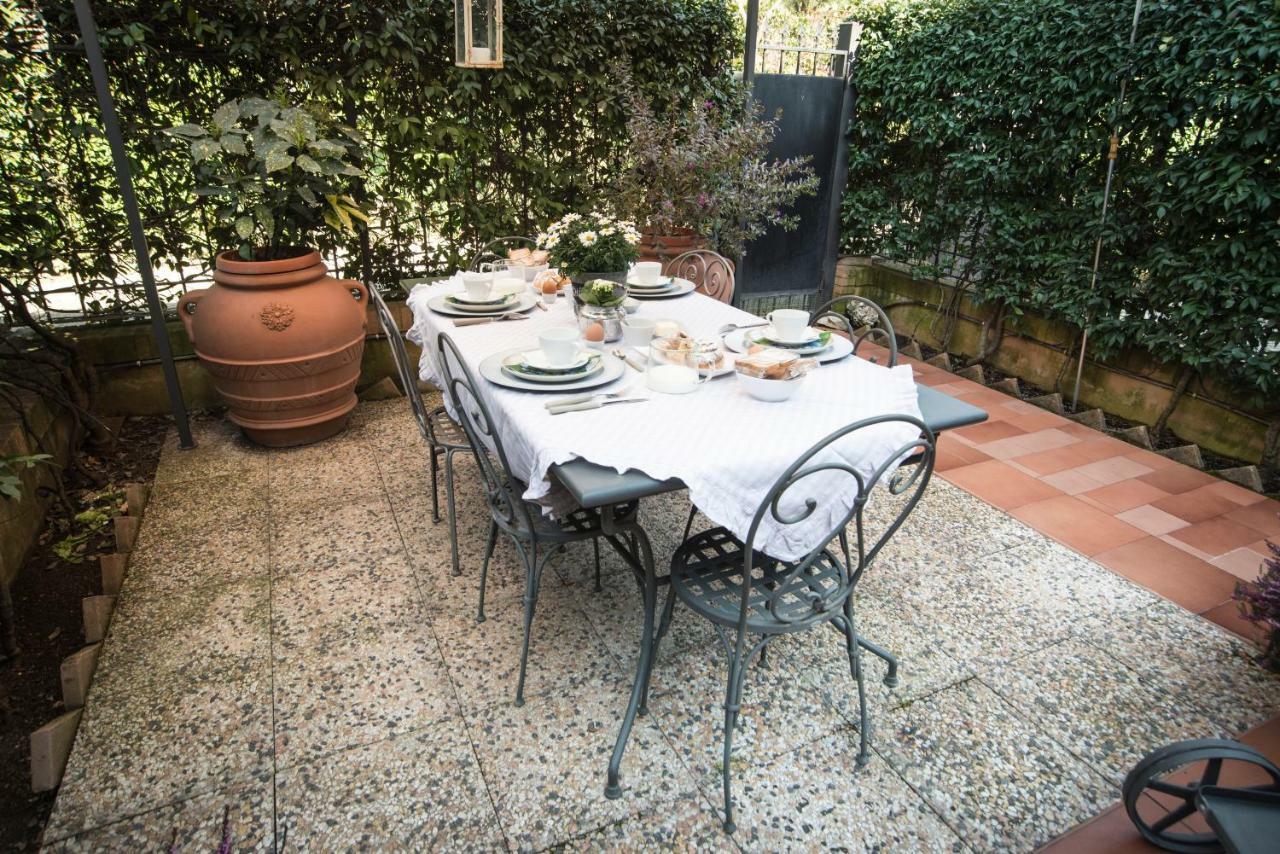 Fiori E Lanterne Bed and Breakfast Rzym Zewnętrze zdjęcie
